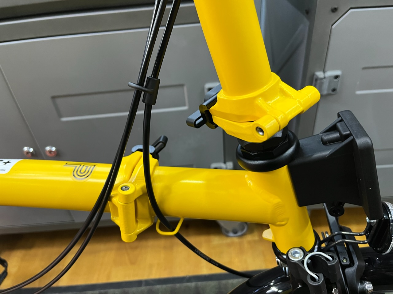 ブロンプトン　S3L イエロー　中古　廃盤色 BROMPTON限定モデル入荷｜マウンテンバイク、ロードバイクなどの